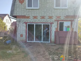 Монтаж выхода на террасу